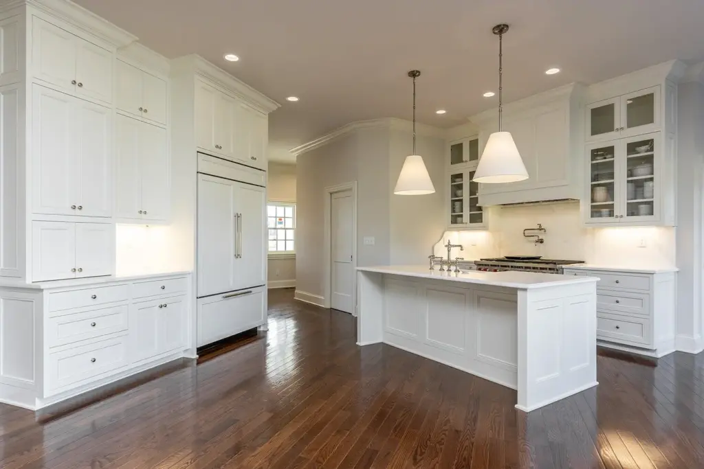 Backstretch Kitchen Cabinets - Cabinets on Main