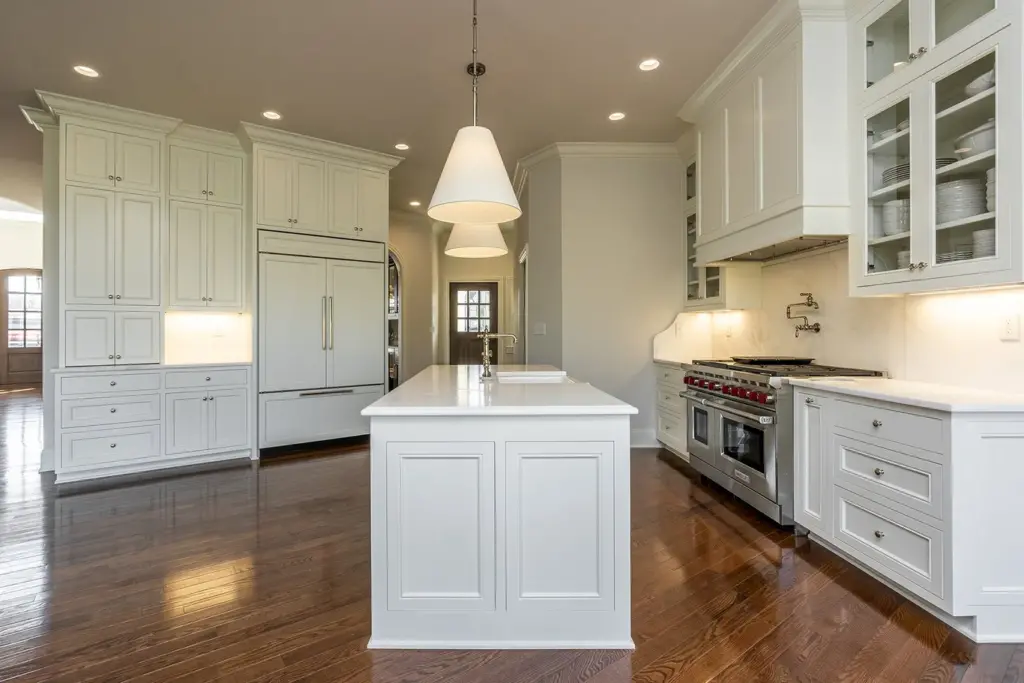 Backstretch Kitchen Cabinets - Cabinets on Main