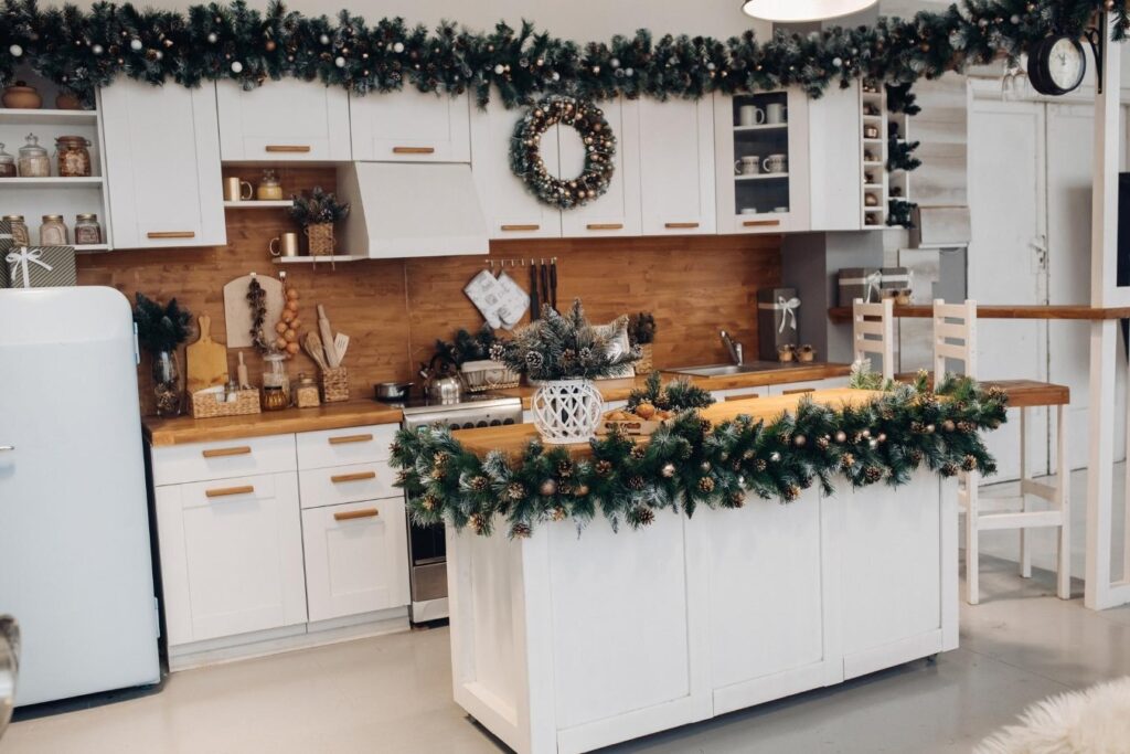 Kitchen Cabinet Storage Ideas 1 - Cabinets on Main Pantry layout with reachable frequently used items